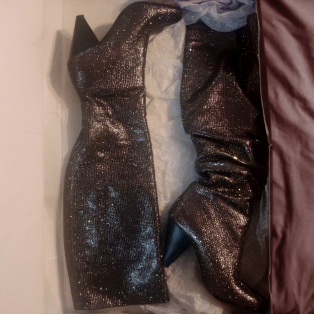 INC Knee High Boots Metallic Pewter/Silver Sz 5